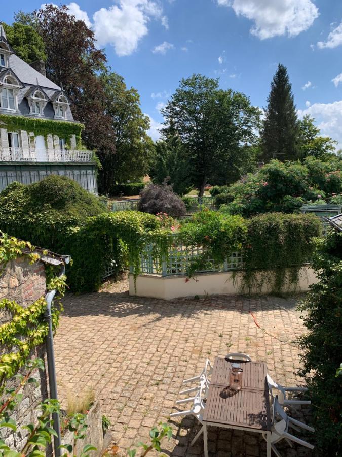 Apartamento Le Glycine A Manoir Sainte Cecile Juvigny-Val-d'Andaine Exterior foto